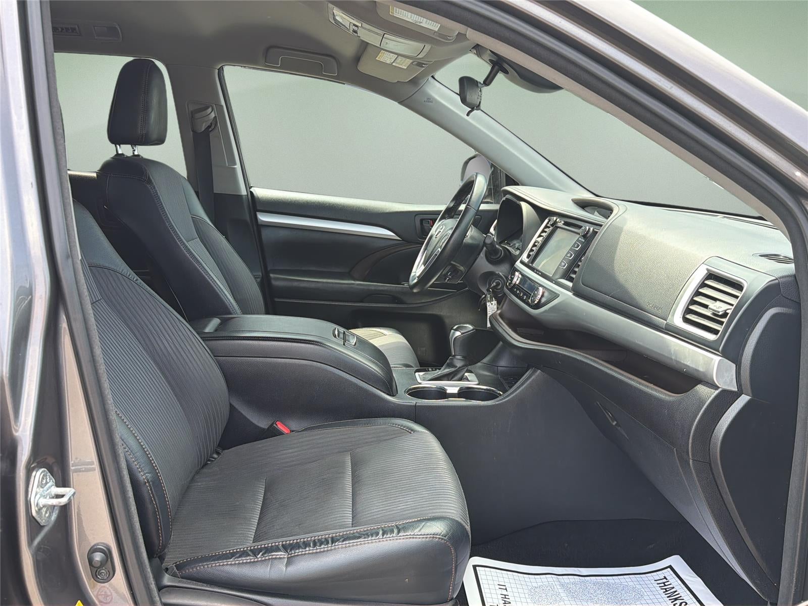 2017 Toyota Highlander LE