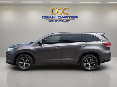 2017 Toyota Highlander LE