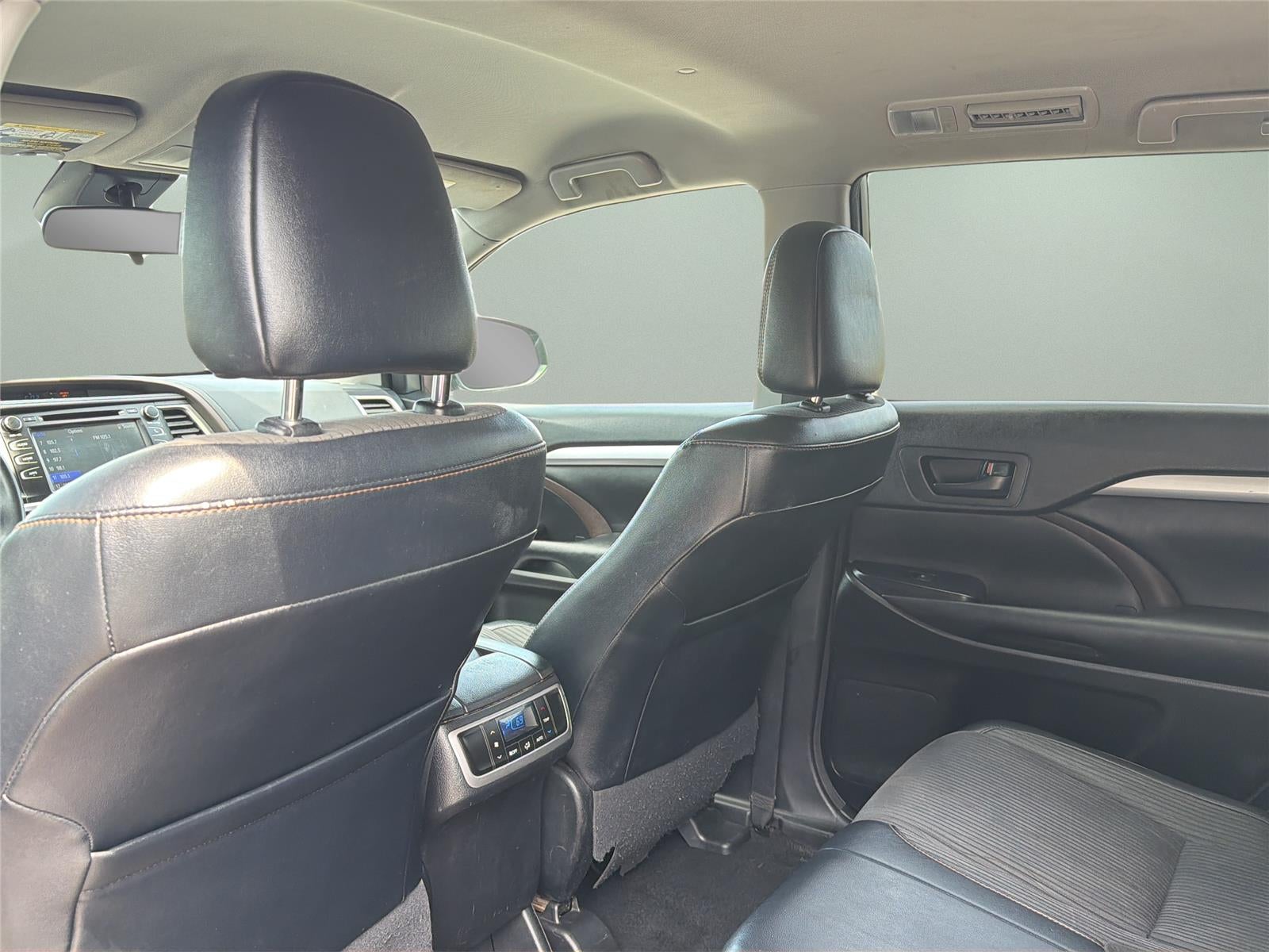 2017 Toyota Highlander LE