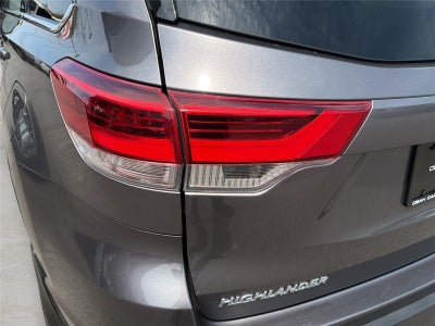 2017 Toyota Highlander LE