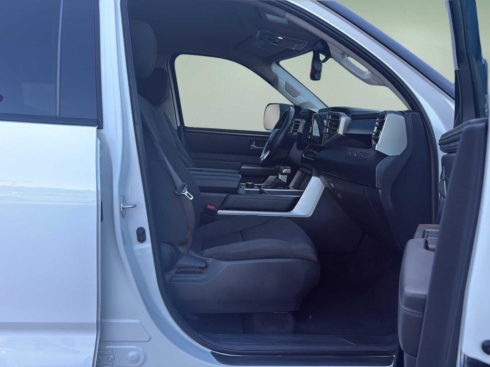 2024 Toyota Tundra 4WD SR5