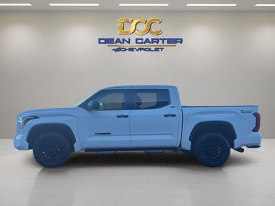 2024 Toyota Tundra 4WD SR5
