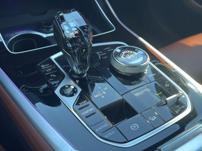 2022 BMW ALPINA XB7 ALPINA XB7