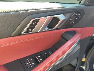 2022 BMW X6 xDrive40i