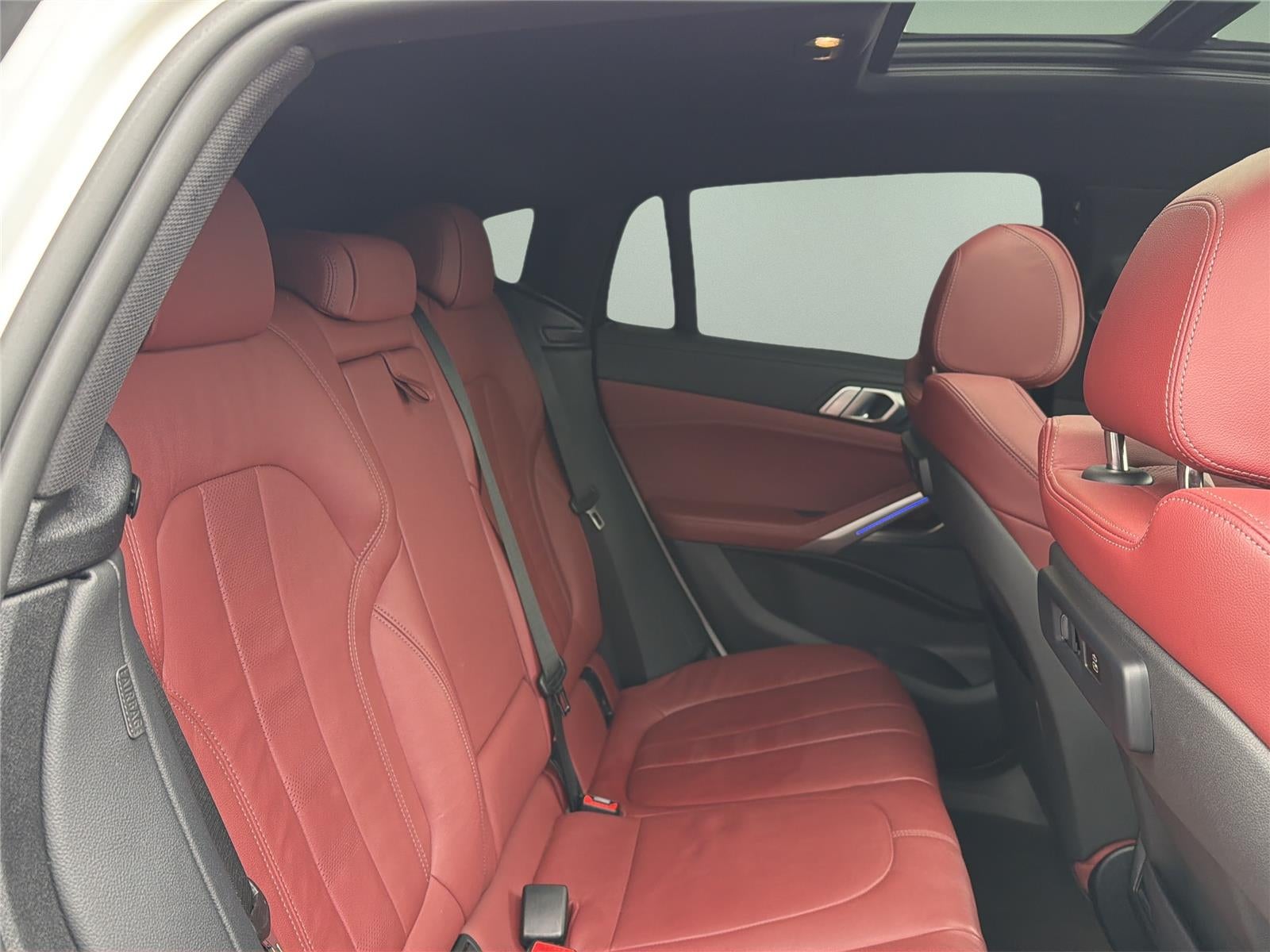 2022 BMW X6 xDrive40i