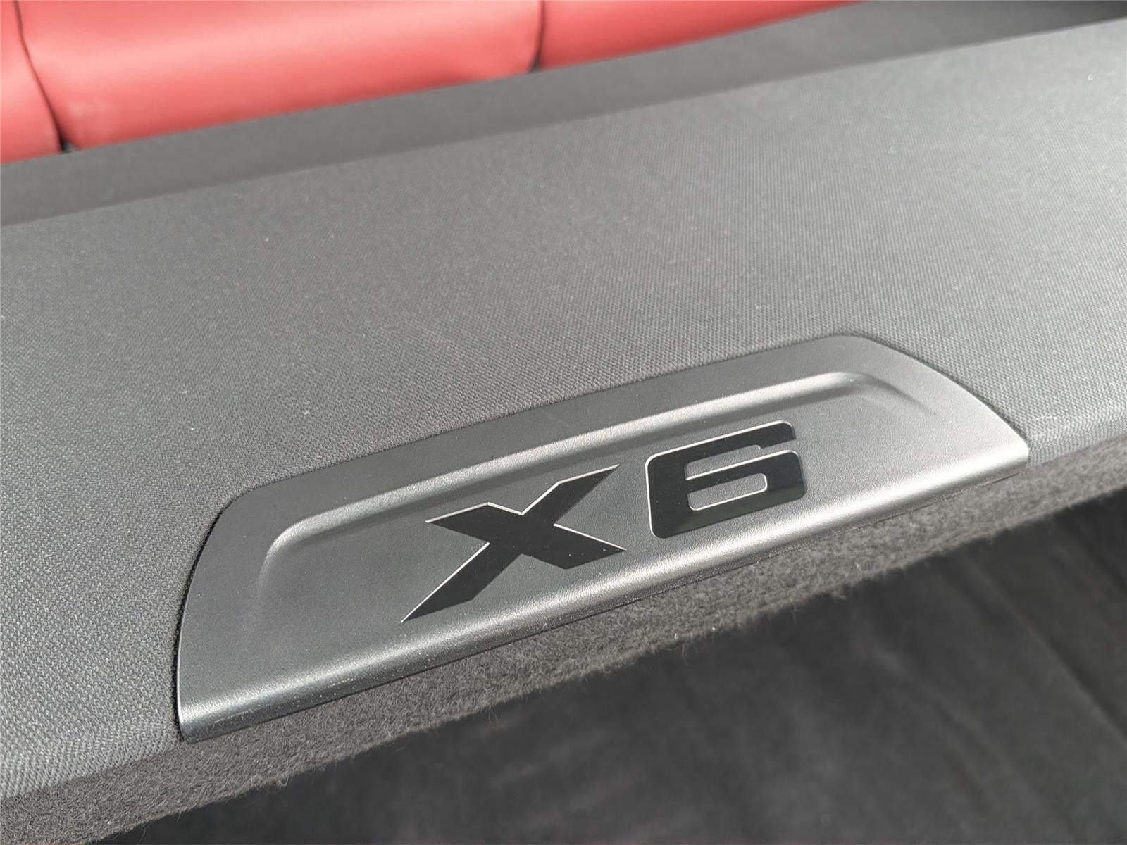 2022 BMW X6 xDrive40i