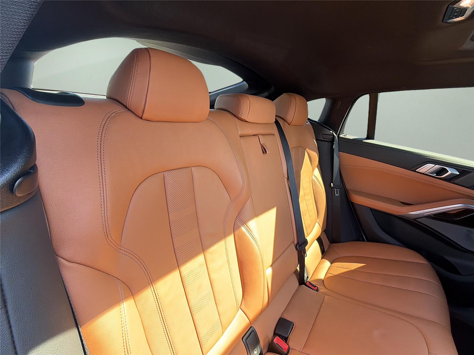 2021 BMW X6 xDrive40i