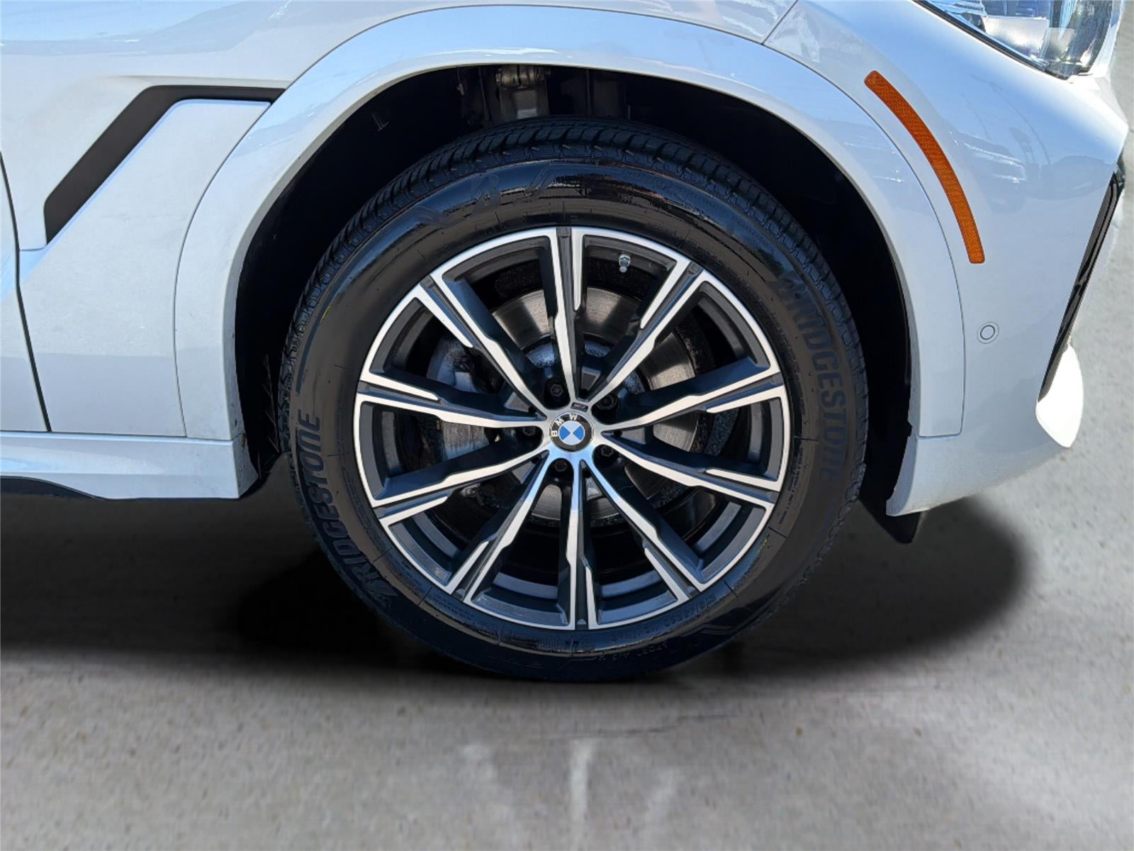 2021 BMW X6 xDrive40i