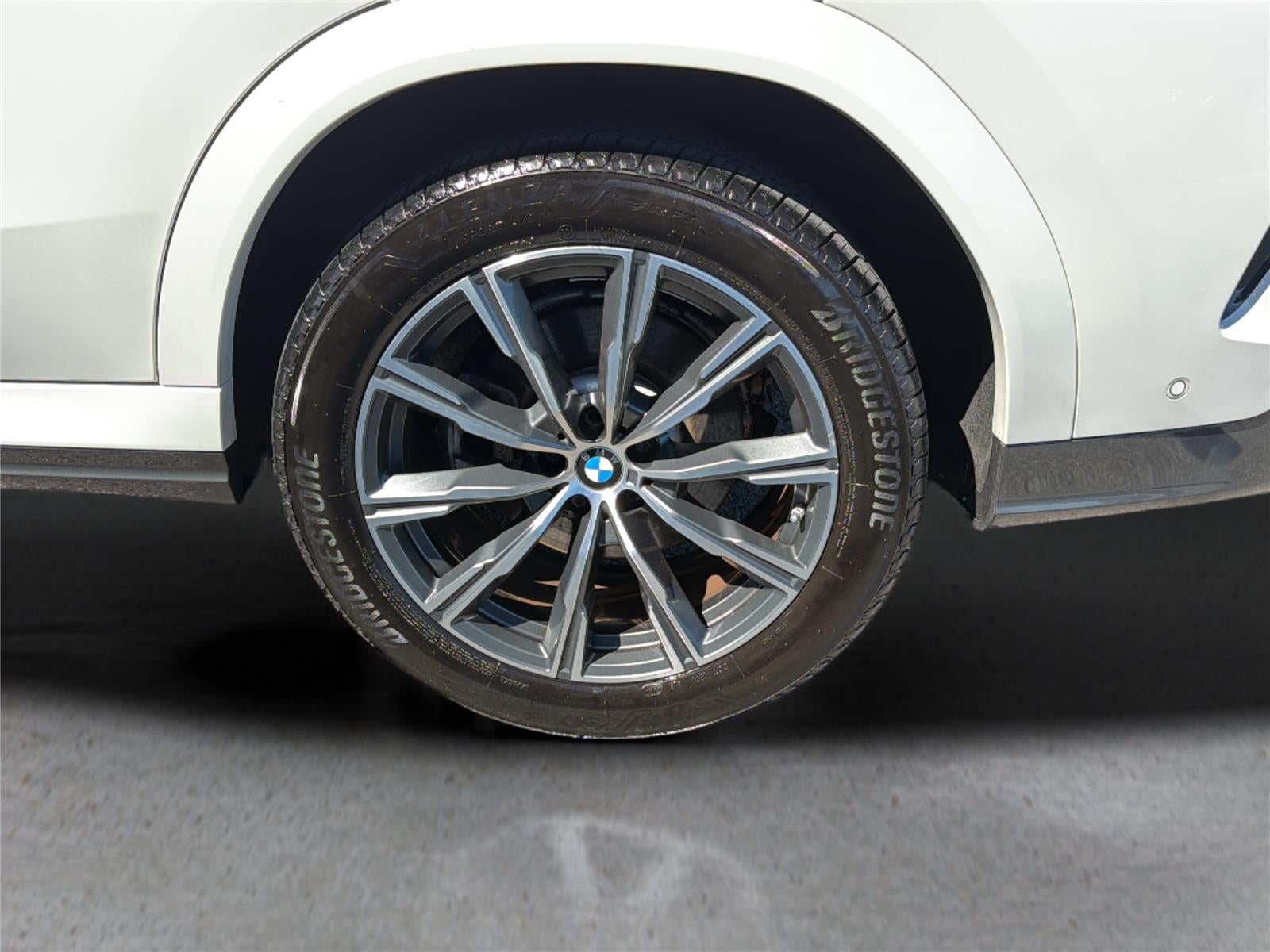 2021 BMW X6 xDrive40i