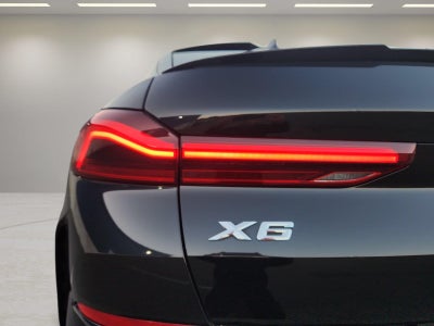 2022 BMW X6 xDrive40i