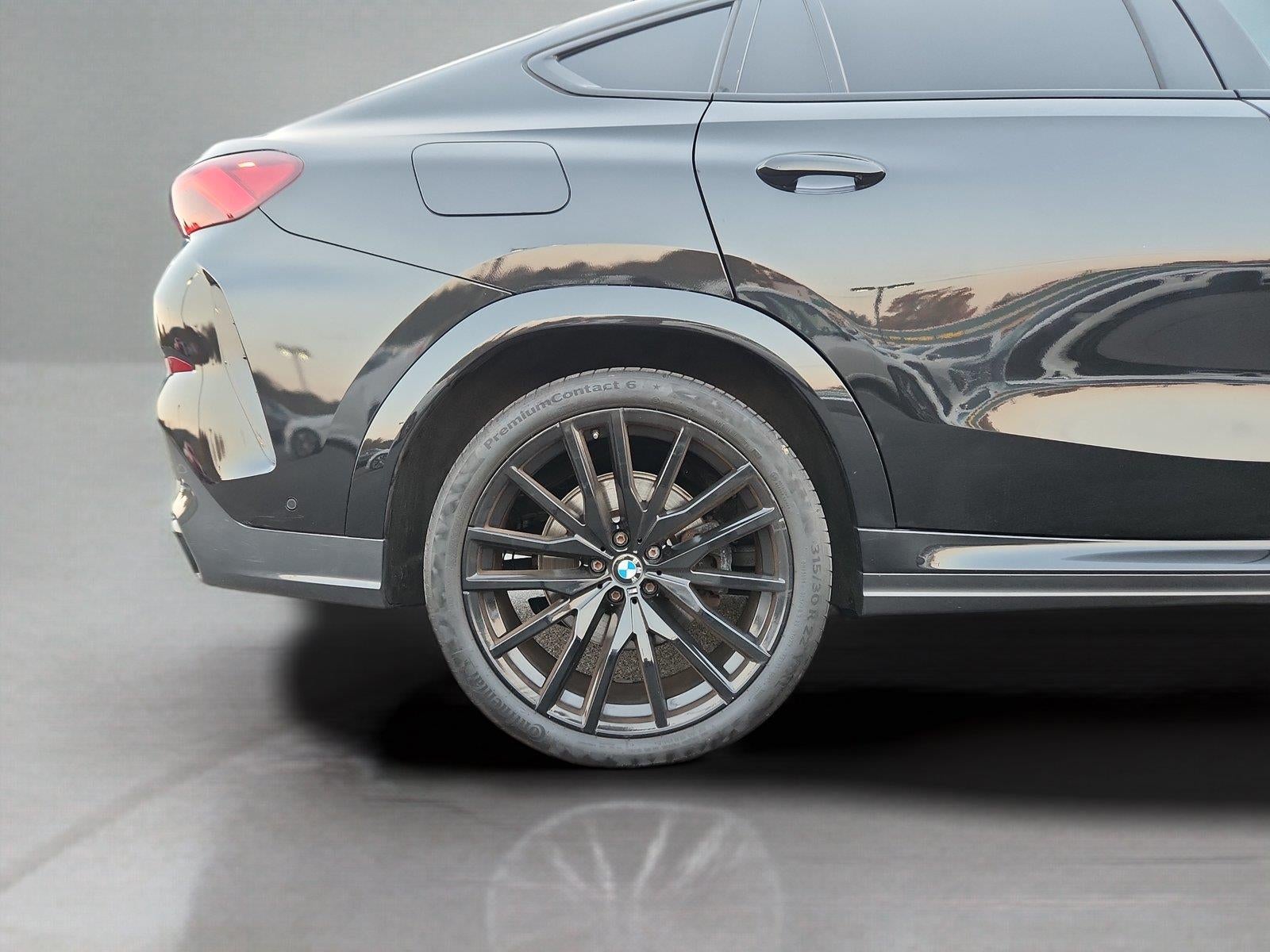 2022 BMW X6 xDrive40i