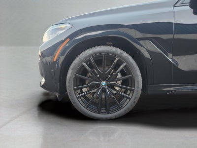2022 BMW X6 xDrive40i