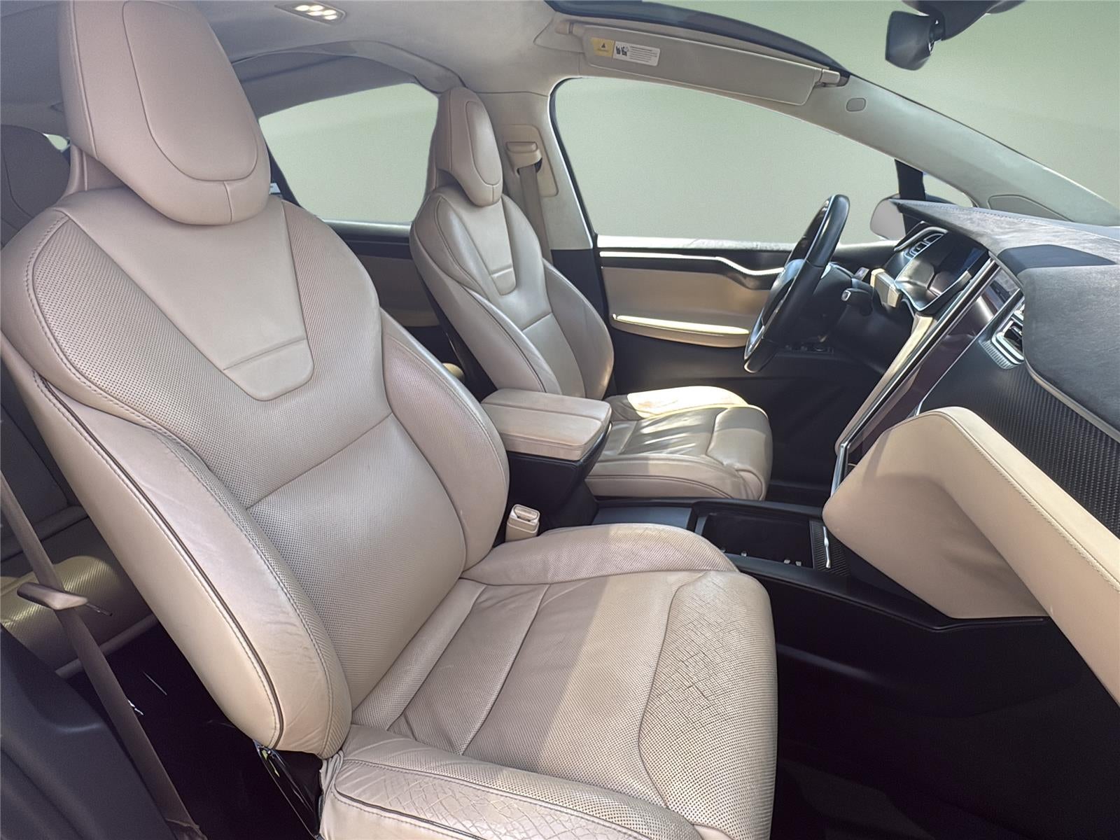 2016 Tesla Model X 70D