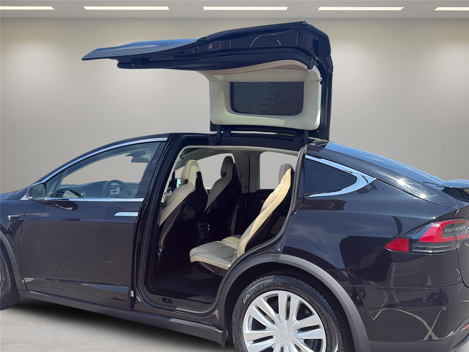 2016 Tesla Model X 70D