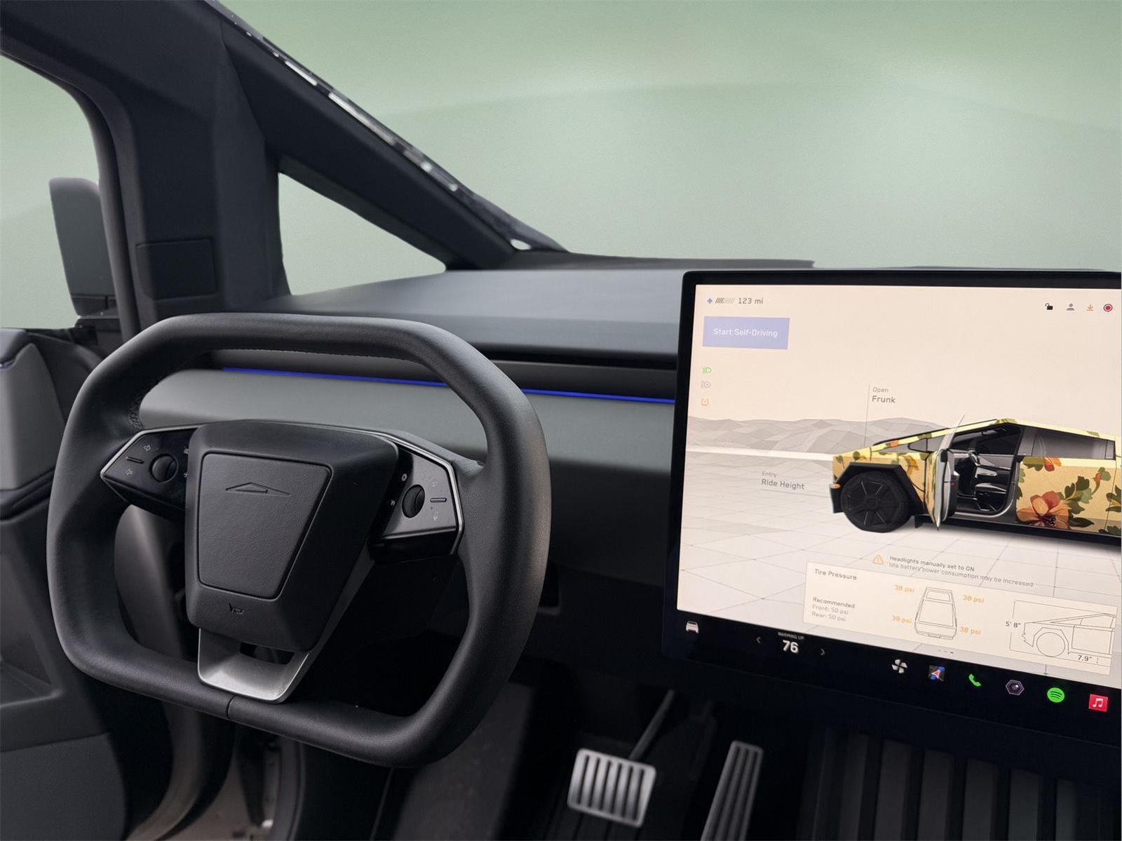 2024 Tesla Cybertruck AWD