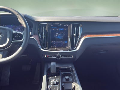 2023 Volvo S60 Plus Black Edition