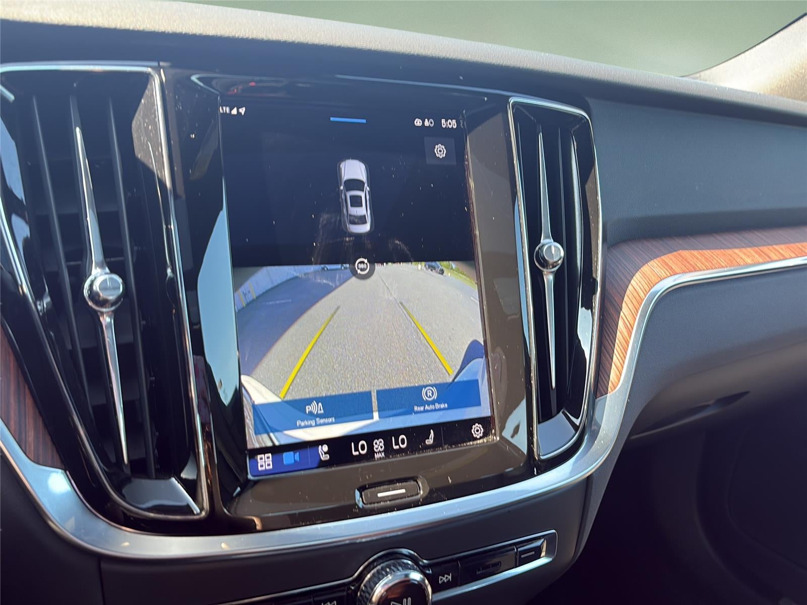 2023 Volvo S60 Plus Black Edition
