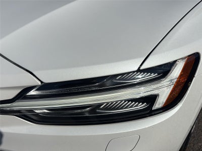 2023 Volvo S60 Plus Black Edition