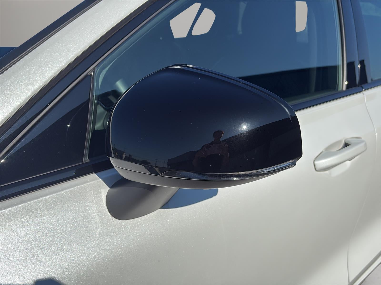 2023 Volvo S60 Plus Black Edition