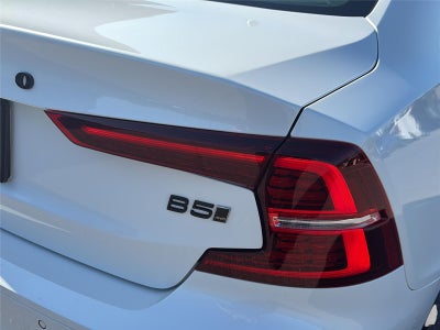 2023 Volvo S60 Plus Black Edition