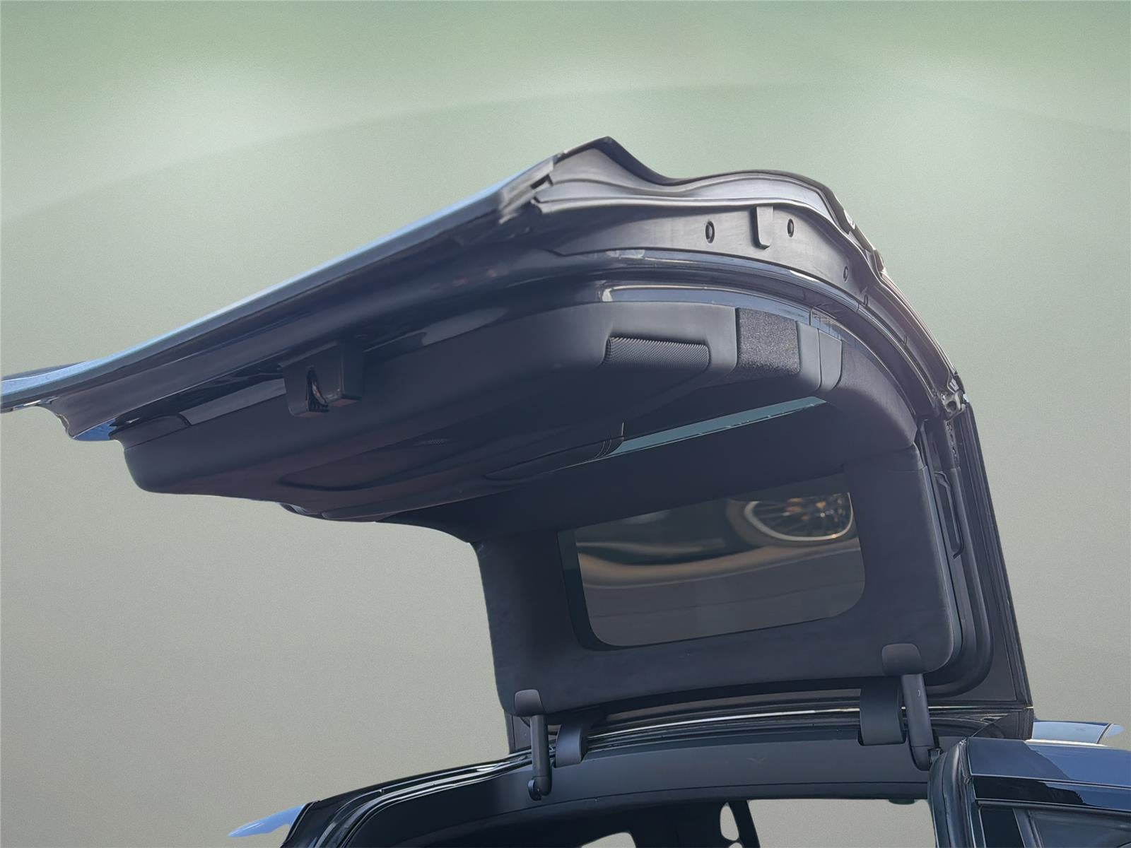 2022 Tesla Model X AWD