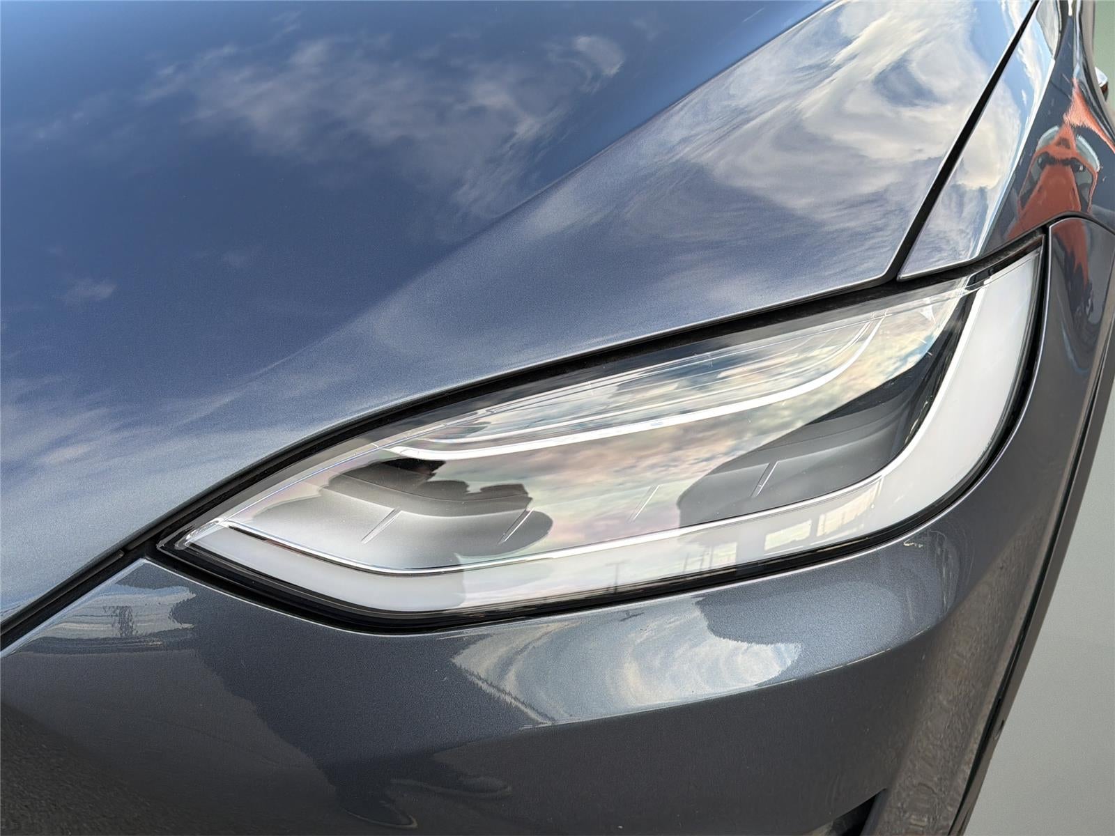 2022 Tesla Model X AWD