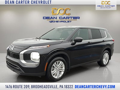 2023 Mitsubishi Outlander ES