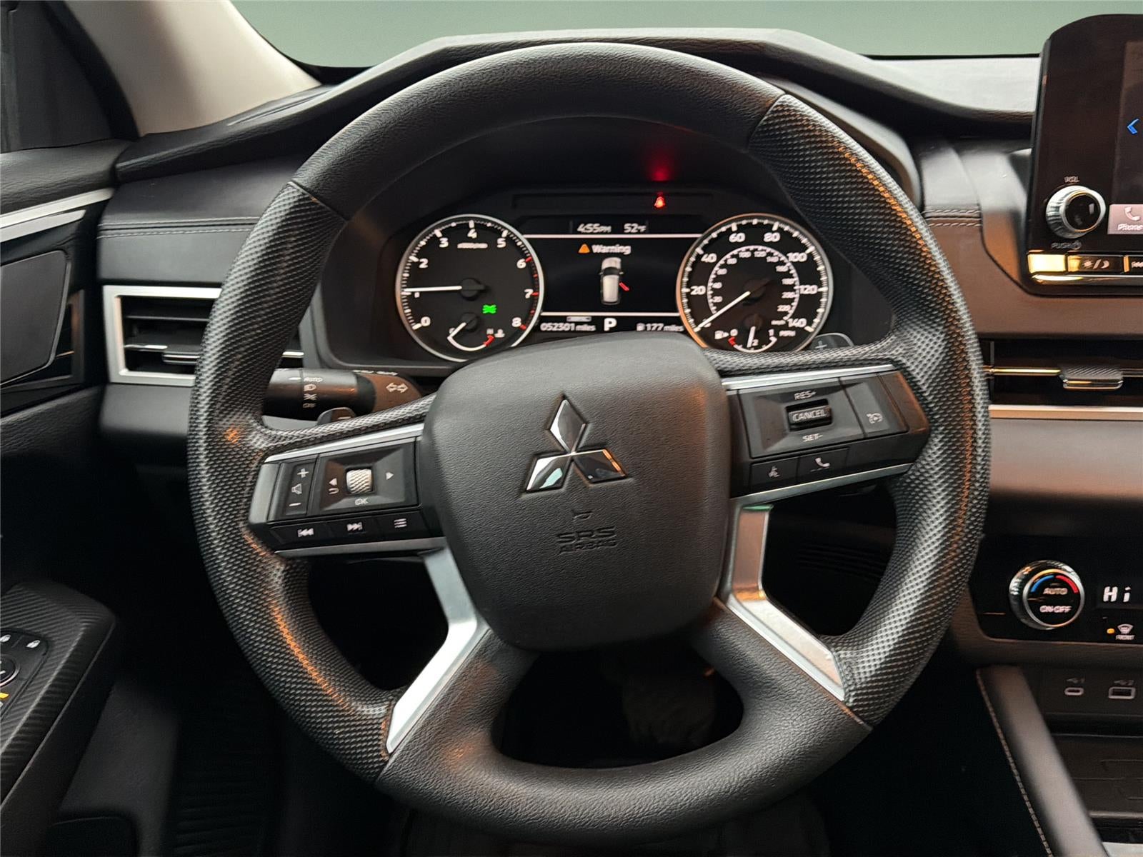 2023 Mitsubishi Outlander ES