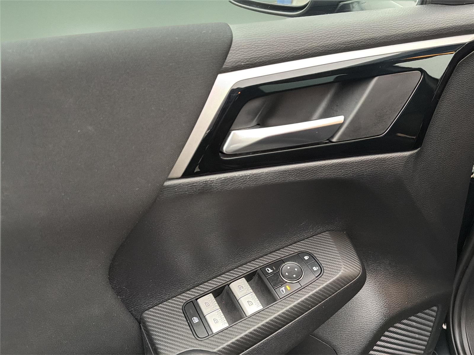 2023 Mitsubishi Outlander ES