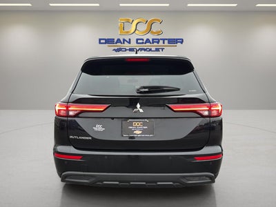 2023 Mitsubishi Outlander ES