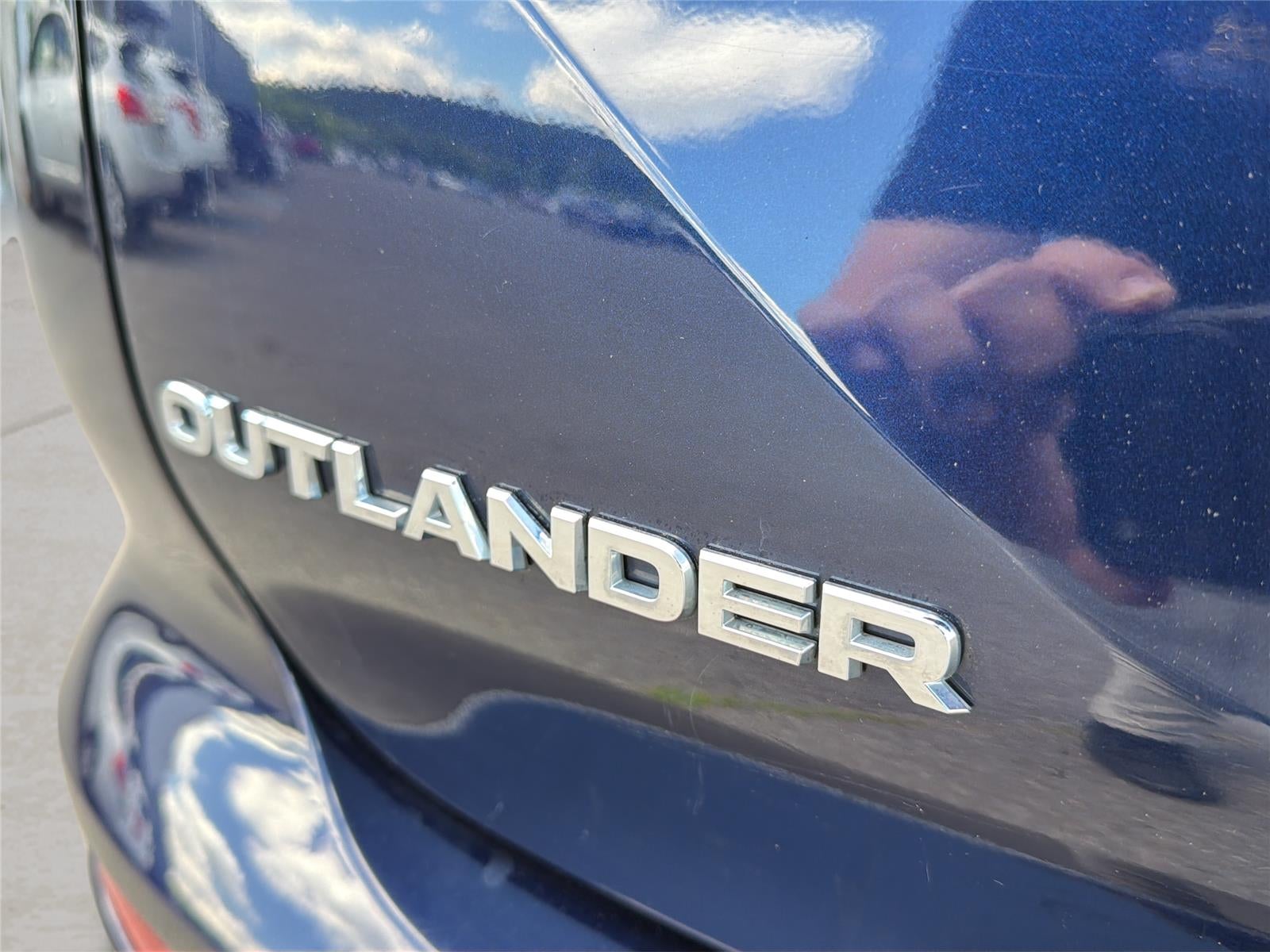2022 Mitsubishi Outlander SE