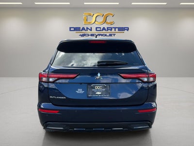 2022 Mitsubishi Outlander SE