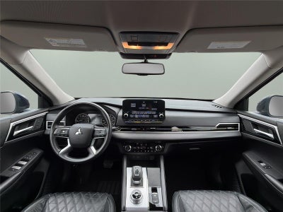 2022 Mitsubishi Outlander SEL