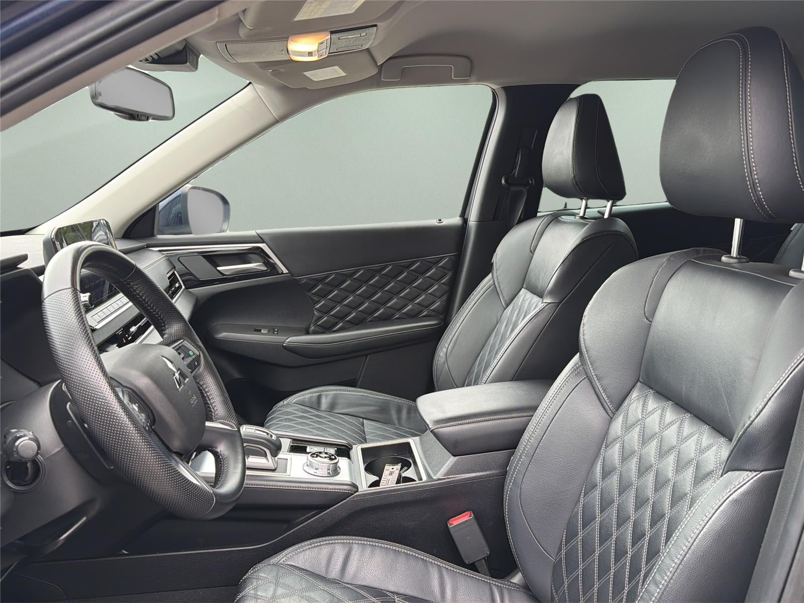 2022 Mitsubishi Outlander SEL