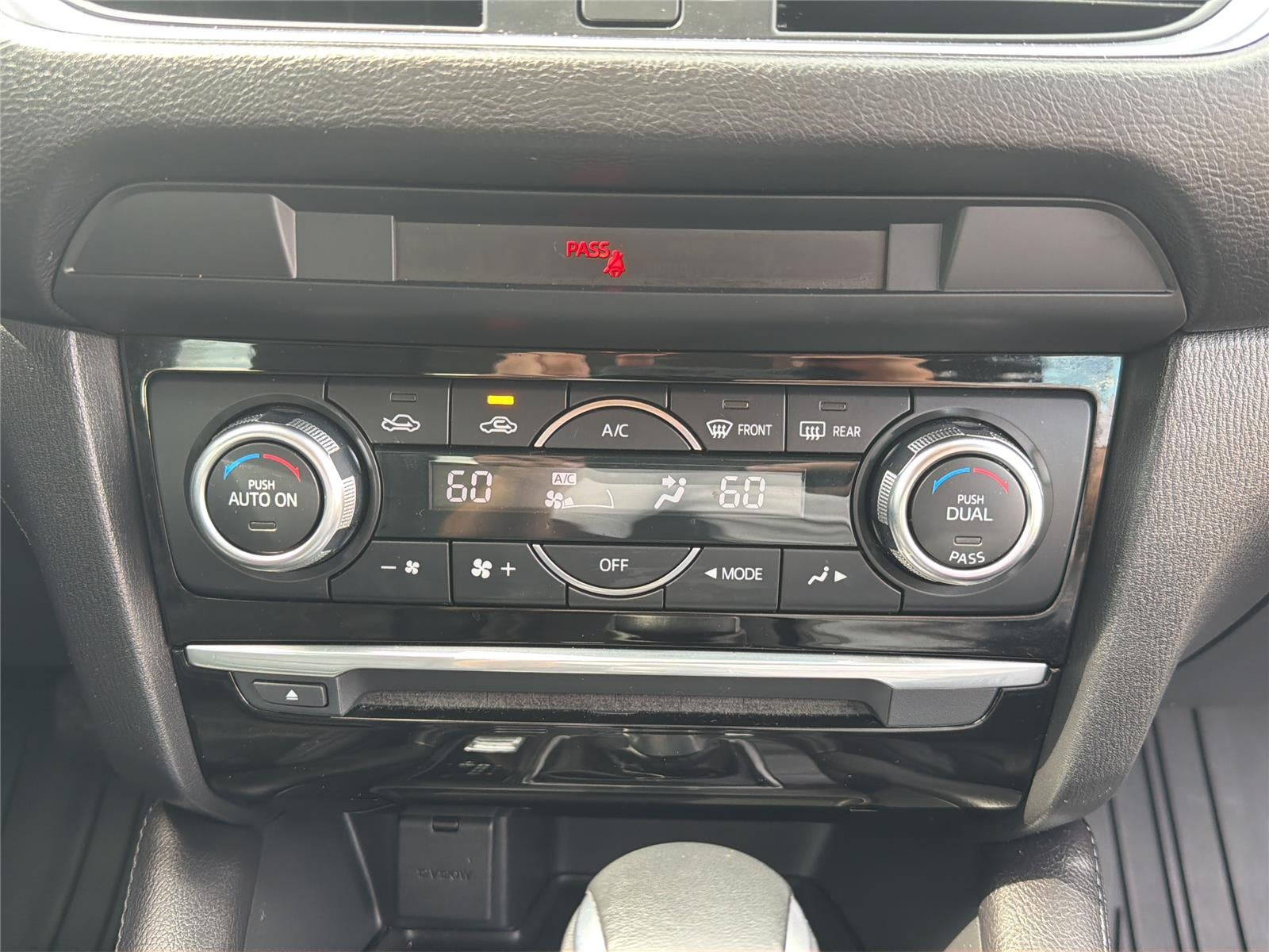 2016 Mazda Mazda6 i Touring