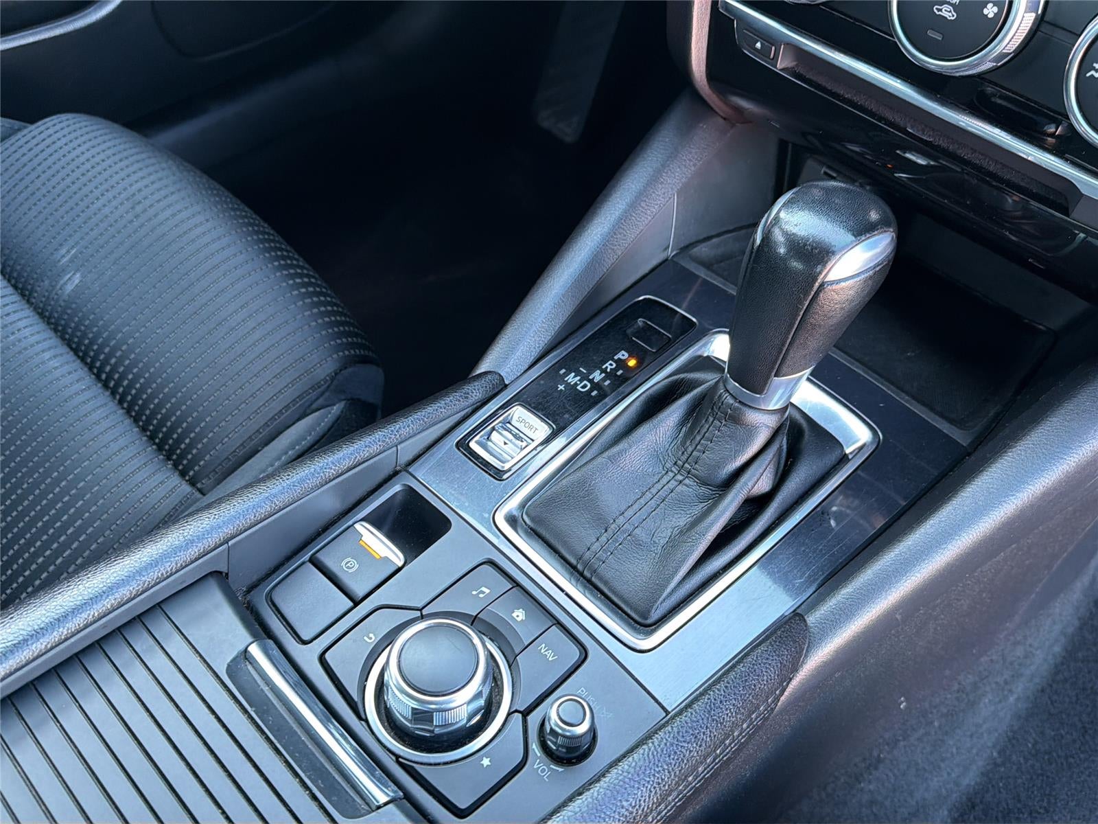 2017 Mazda Mazda6 Sport