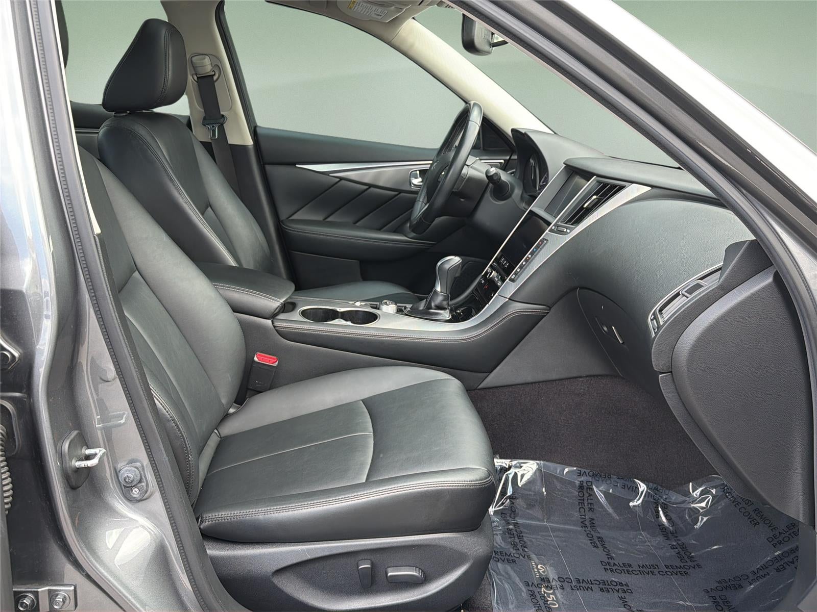 2015 INFINITI Q50 Premium