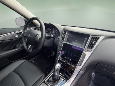 2015 INFINITI Q50 Premium