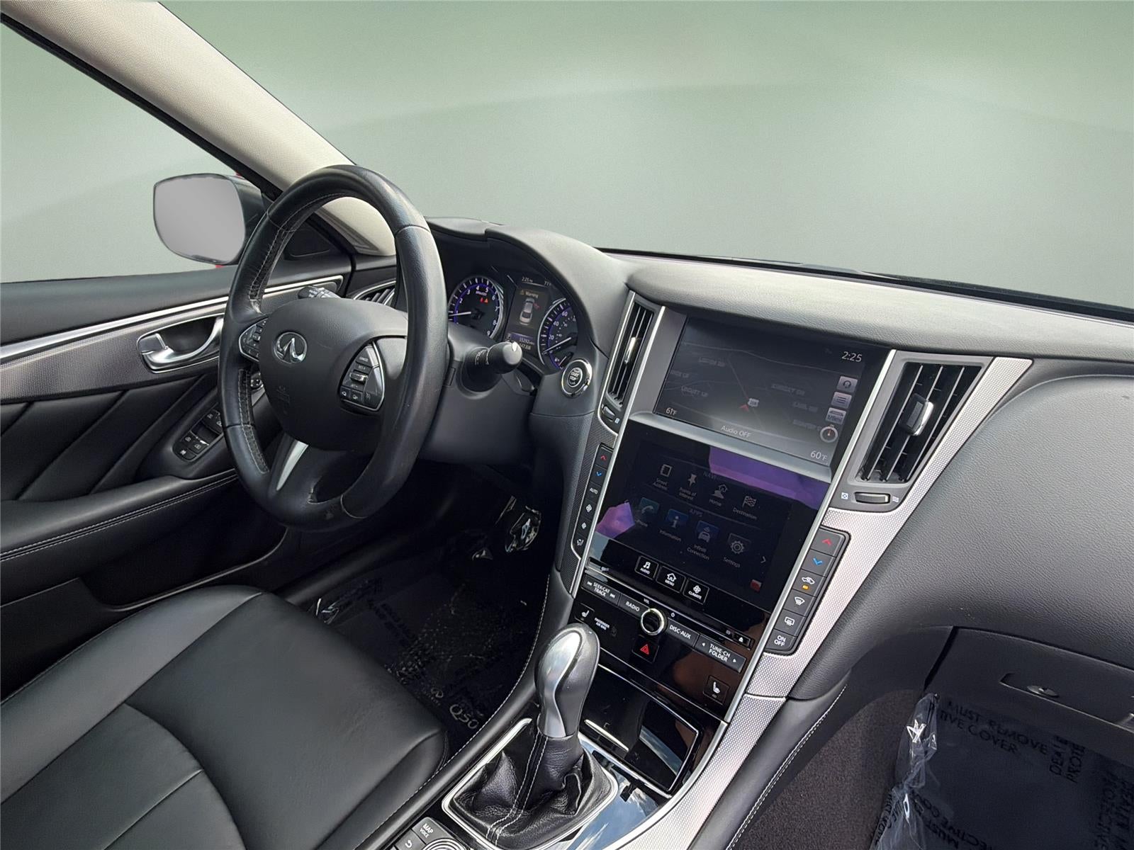 2015 INFINITI Q50 Premium