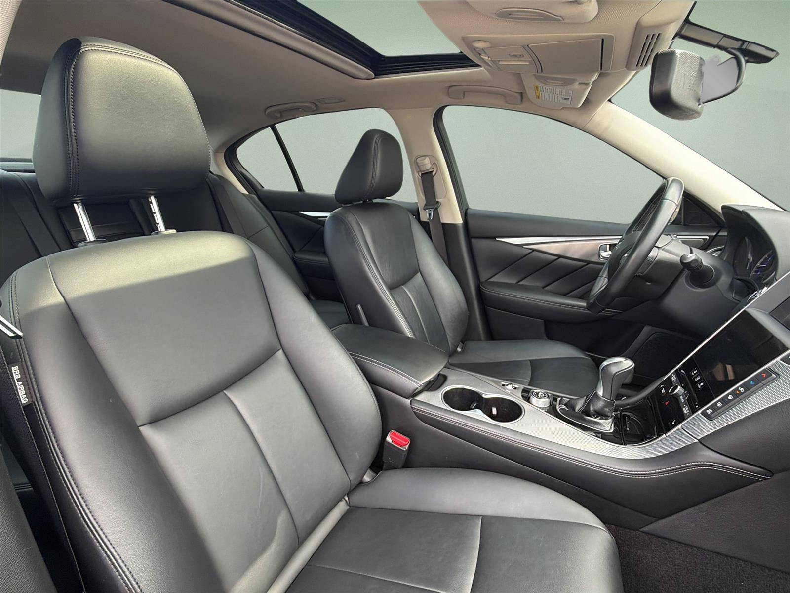 2015 INFINITI Q50 Premium