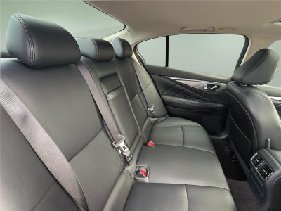 2015 INFINITI Q50 Premium