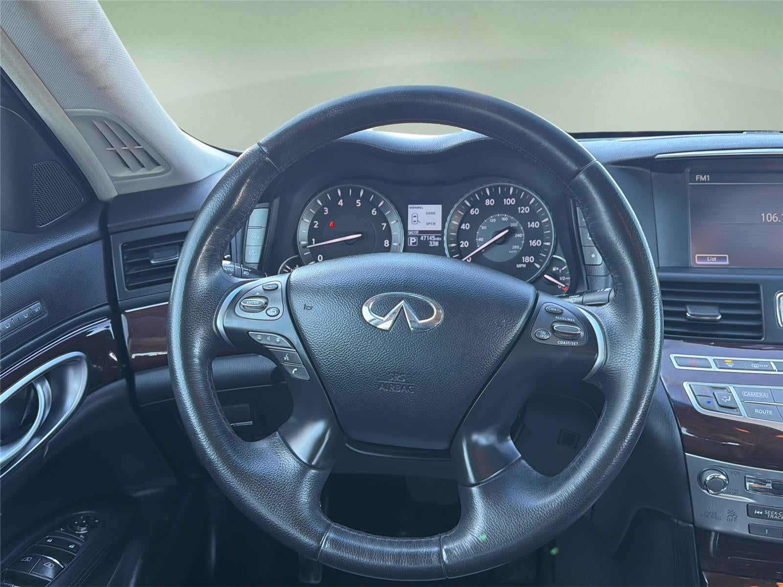 2015 INFINITI Q70 4dr Sdn V6 AWD