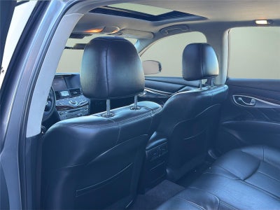 2015 INFINITI Q70 4dr Sdn V6 AWD