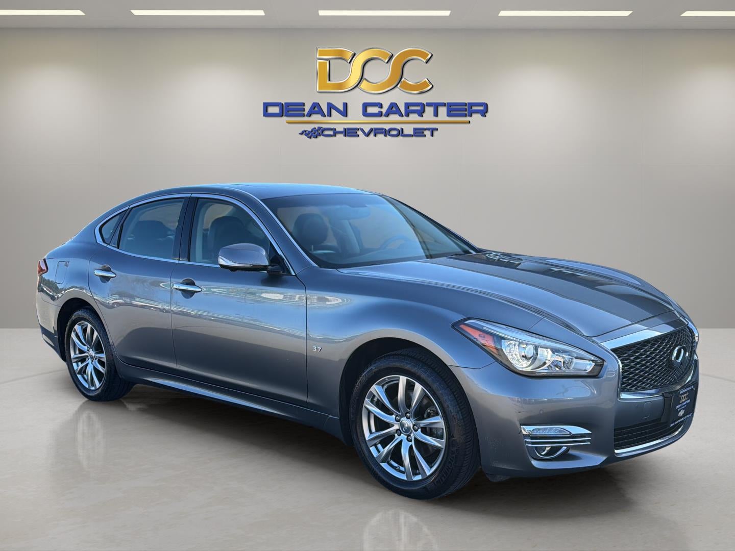2015 INFINITI Q70 4dr Sdn V6 AWD