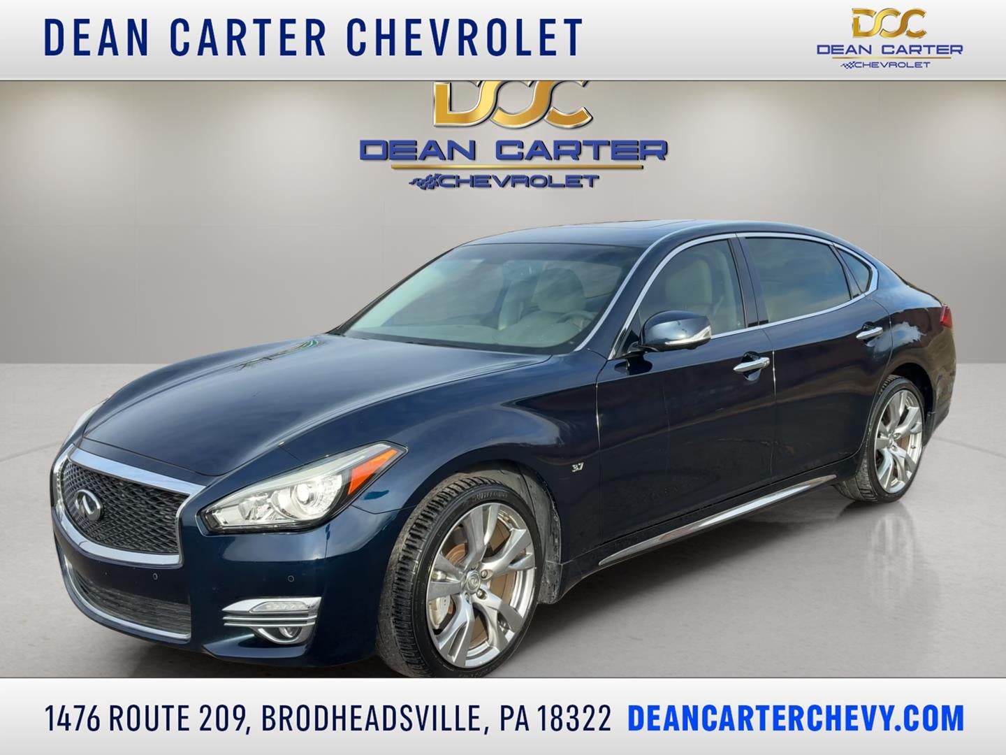 2017 INFINITI Q70L 3.7