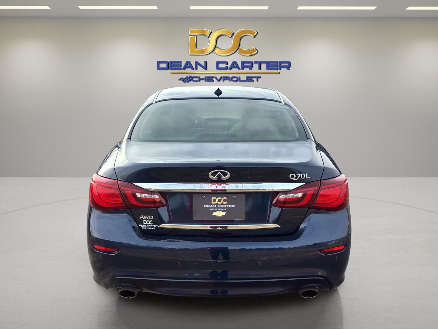 2017 INFINITI Q70L 3.7