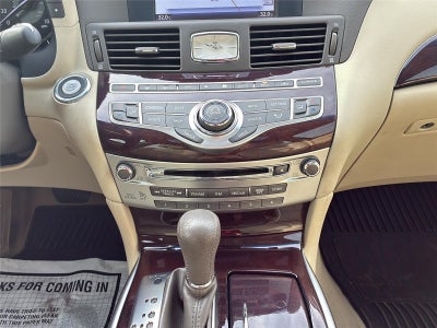 2017 INFINITI Q70L 3.7