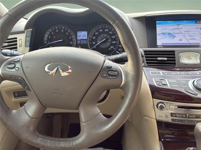 2017 INFINITI Q70L 3.7