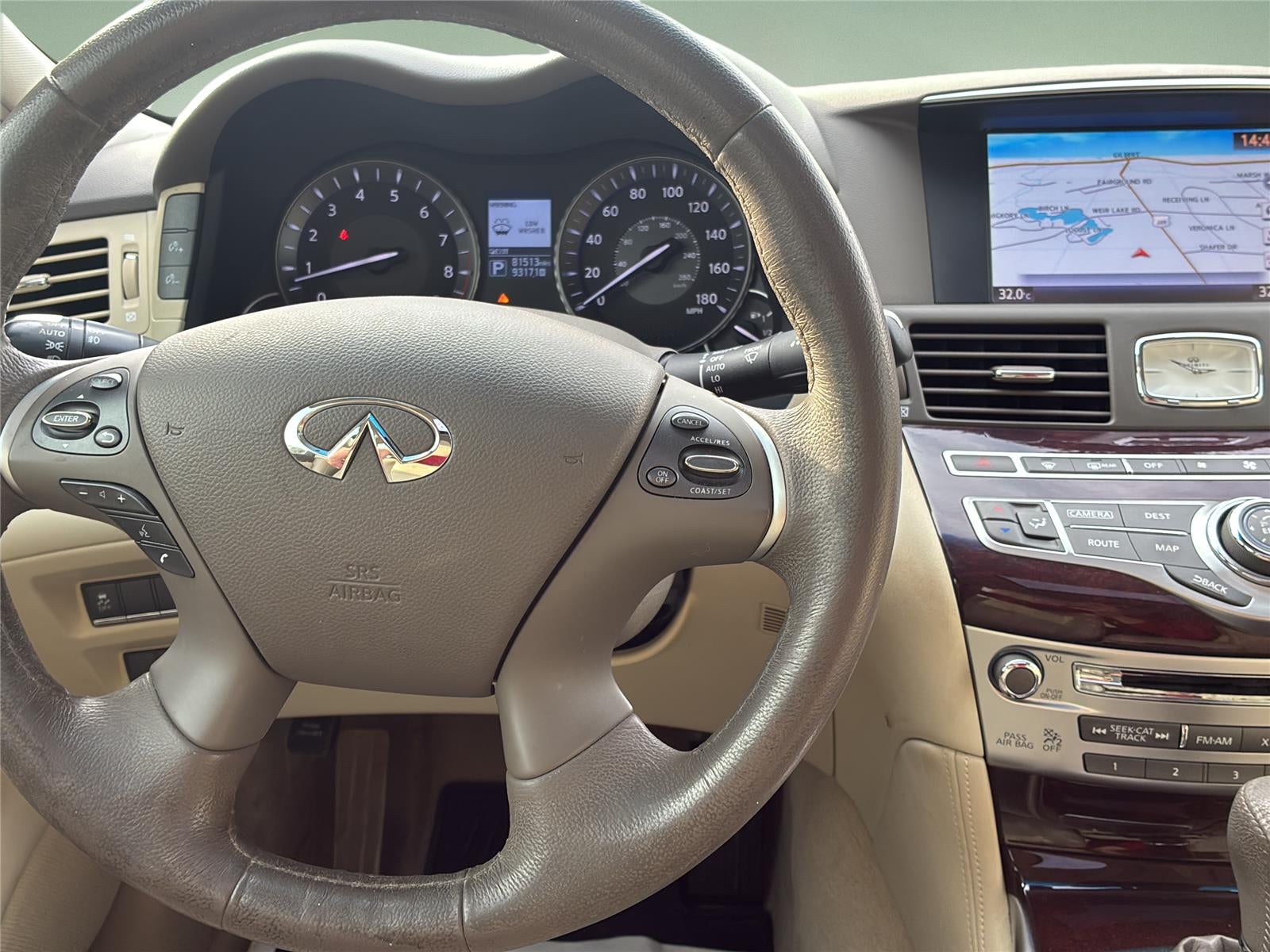 2017 INFINITI Q70L 3.7