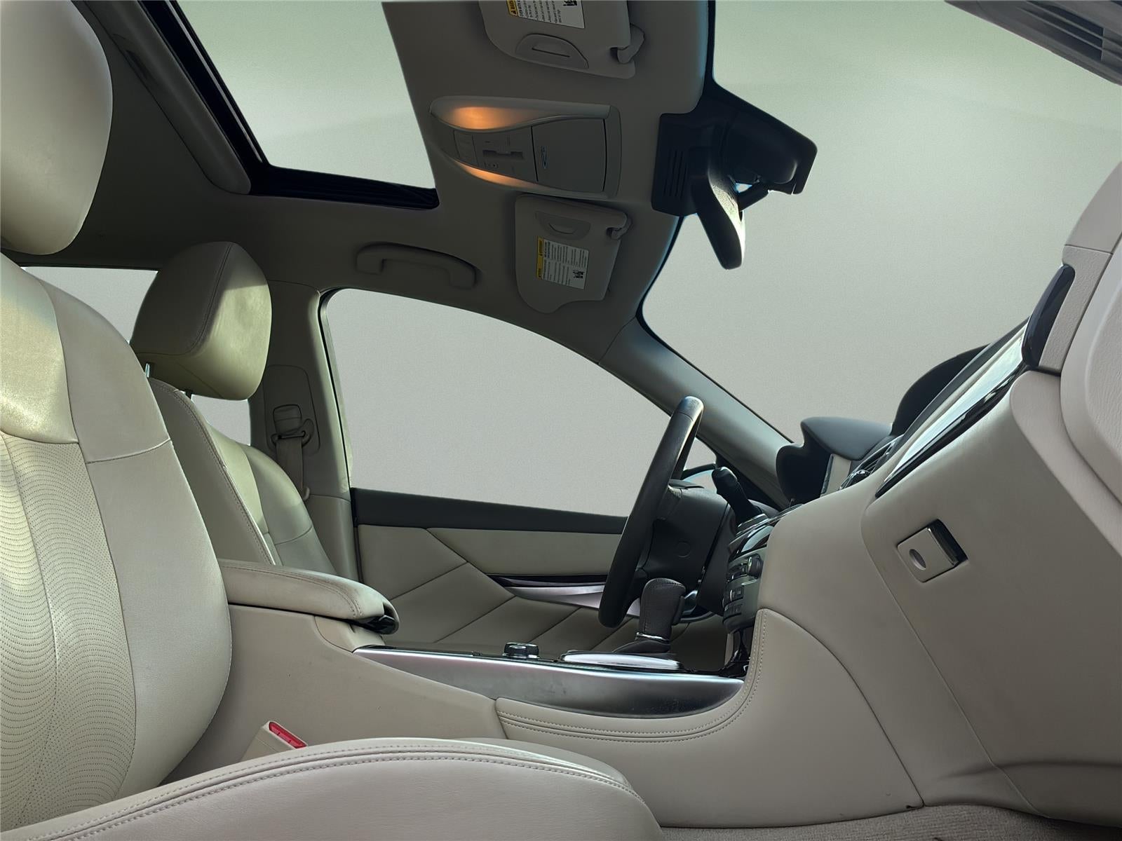 2017 INFINITI Q70L 3.7